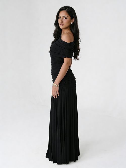 Robe Alba Noire